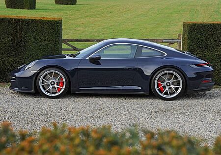 Porsche 992 .1 GT3 Touring / PTS Dark Sea Blue / Lift..