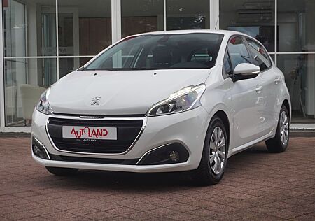 Peugeot 208 1.2 PureTech Navi Tempomat Sitzheizung LED