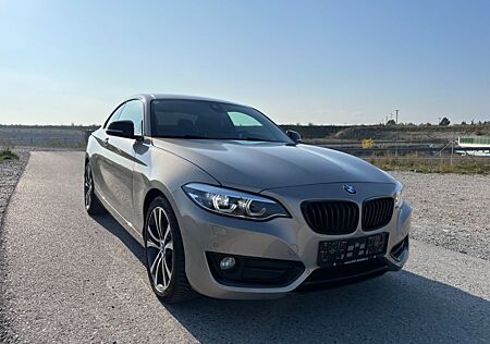 BMW 230i *Facelift* Black Line Coupé Sport Line