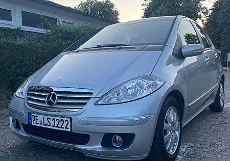 Mercedes-Benz A 150 ELEGANCE Elegance Automatik