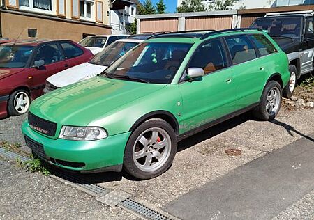 Audi A4 2.8 tiptronic quattro Avant -