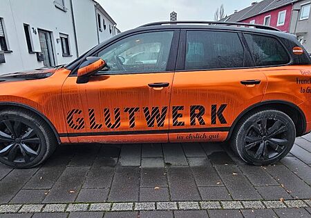 VW Touareg Volkswagen 4.2 V8 TDI Tiptronic -