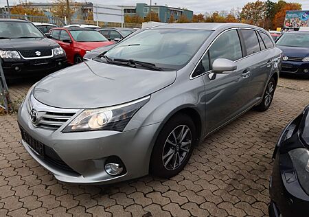 Toyota Avensis Kombi Edition Navi Xenon