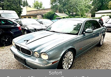 Jaguar XJ6 3,0 V6 Leder Klima"Rechtslenker"18 Zoll PDC