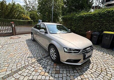 Audi A4 Lim. Attraction, Guter Zustand