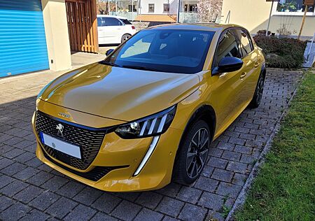 Peugeot e-208 *GT Pack *Elektro *Park Assist *SHZ