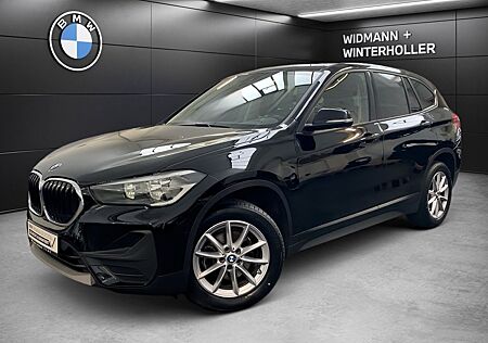 BMW X1 gebraucht kaufen BMW X1 sDrive18d Aut. Navi DAB PDC Tempomat AHK SHZ