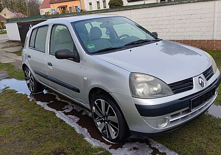 Renault Clio Campus 1.2 16V Klima Winterauto Anfänger