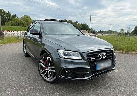 Audi SQ5 3.0 TDI plus tiptronic quattro -