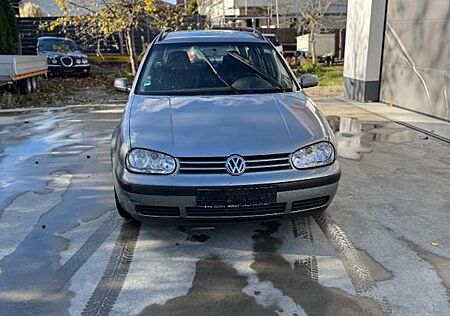 VW Golf gebraucht kaufen VW Golf Volkswagen 1.9TDI 74kW tiptr. Comfortline Variant ...