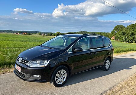 VW Sharan Volkswagen 2.0 TDI SCR DSG Comfortline Black Sty...