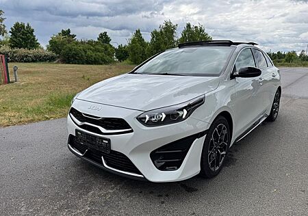 Kia Pro_ceed pro_cee'd / ProCeed 1.5 T-GDI DCT GT-line GT...