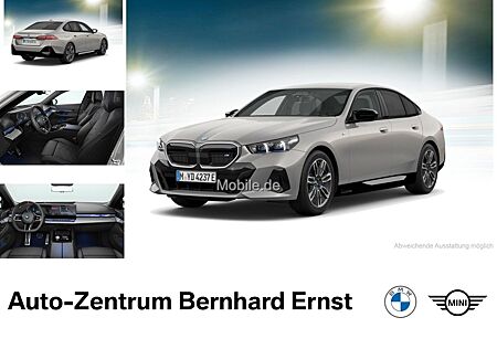 BMW i5 M60 xDrive B&W Sitzbelüftung Autobahnassis.