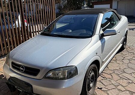Opel Astra Cabrio 2.2 -