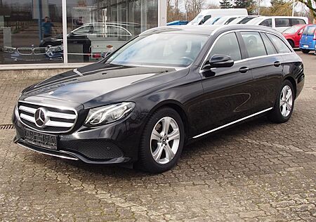 Mercedes-Benz E 220 E 220d T-Modell/Widescreen/Ahk/Panorama