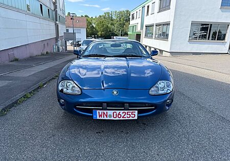 Jaguar XK8 Coupe