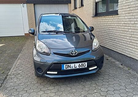Toyota Aygo (X) Aygo Connect