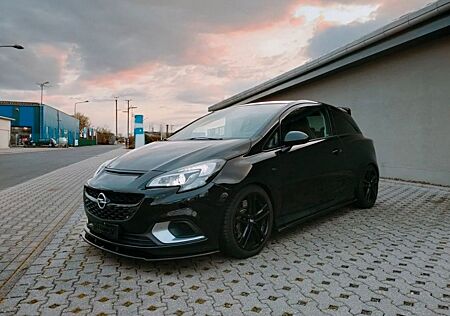 Opel Corsa E 1.6 Turbo OPC Performance