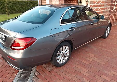 Mercedes-Benz E 200 AVANTGARDE 9 Gang Autom. AVANTGARDE