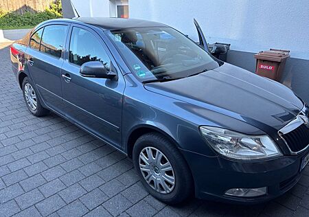 Skoda Octavia 1.6 Ambiente Ambiente
