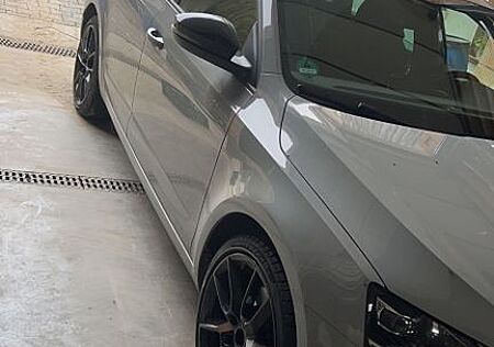 Skoda Octavia 2.0 TDI SCR DSG 4x4 RS Combi RS
