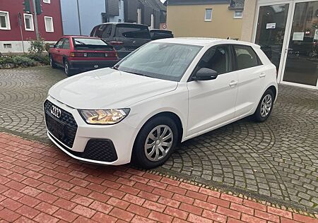 Audi A1 Sportback KLIMA DAB Blutooth Sprachsteuerung