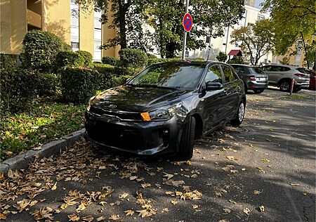Kia Rio 1.2 Edition 7 yb