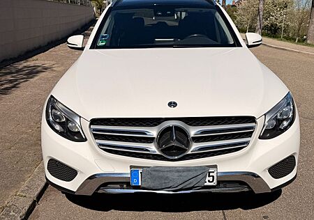 Mercedes-Benz GLC 220 d 4MATIC Autom. -