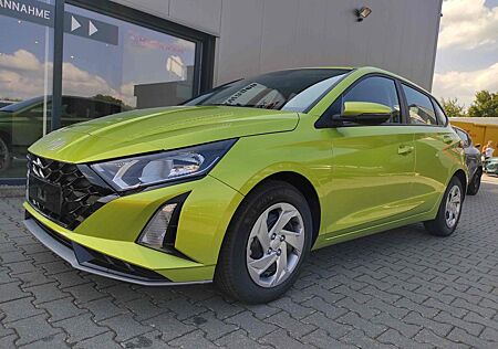 Hyundai i20 100PS Kamera-Navi-Sitz & Lenkradheizung