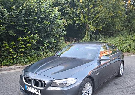 BMW 530d A -