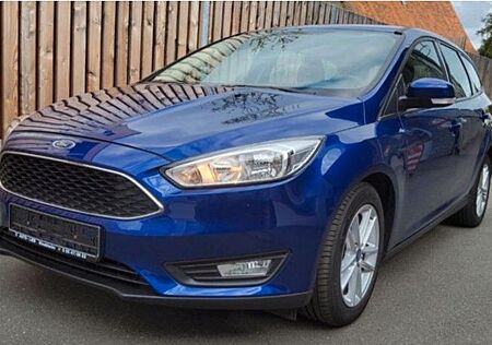 Ford Focus 1,0 EcoBoost 74kW Ambiente Turnier Amb...