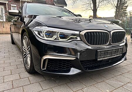 BMW M550d xDrive Touring bremsen neu Service paket