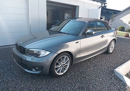 BMW 118i Cabrio -Scheckheft,TÜV neu ,unfallfrei