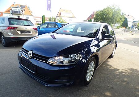 VW Golf Volkswagen VII Lim. Comfortline BMT