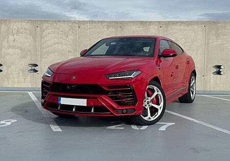 Lamborghini Urus , V8, no accident