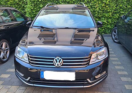 VW Passat Variant Volkswagen 2.0 TDI DSG 125kW Highline BM...