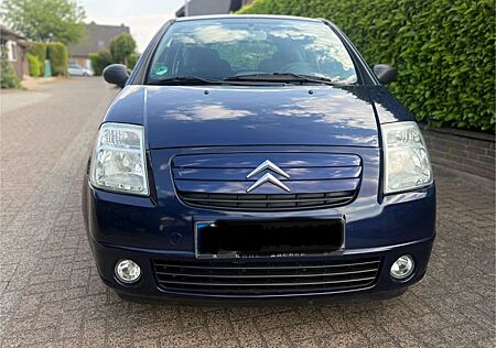 Citroën C2 1.1 X X