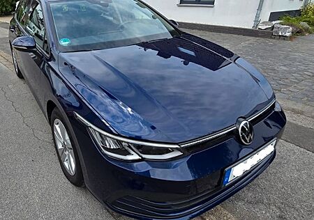 VW Golf Volkswagen 1.0 eTSI OPF 81kW Variant Life Restgarantie