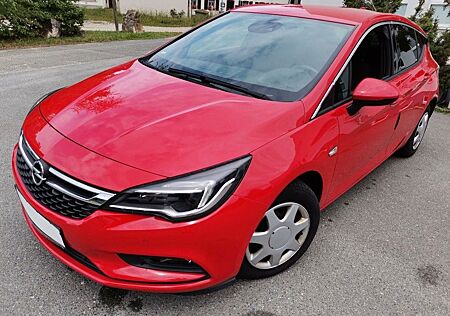 Opel Astra + K+Dynamic+Navi+SHZ+PDC