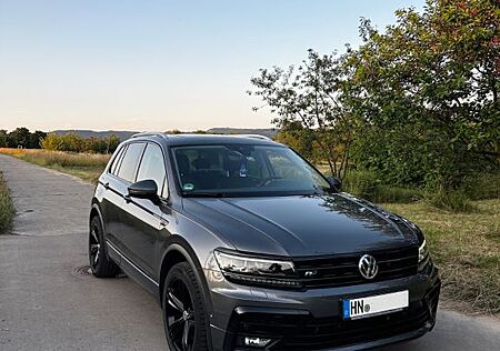 VW Tiguan Volkswagen 2.0 TDI SCR 140kW DSG 4MOTION Highlin...