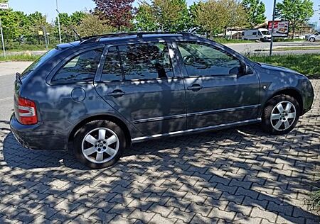 Skoda Fabia Kombilimousine | unfallfrei | neue Reifen