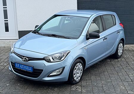 Hyundai i20 Style/Klimaanlage/1Hand/PDC/Euro 5/TüvNeu/