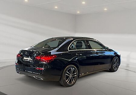 Mercedes-Benz A 200 Limousine Progressive **Kamera+Memory