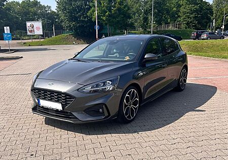 Ford Focus 1,5 EcoBoost ST-Line