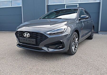 Hyundai i30 Kombi Go Plus DCT /17"/Smart Key/Klimaauto.
