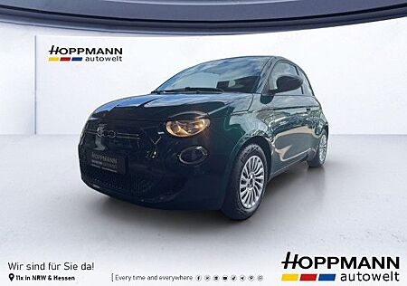 Fiat 500E SHZ PDC Kamera CarPlay Klima