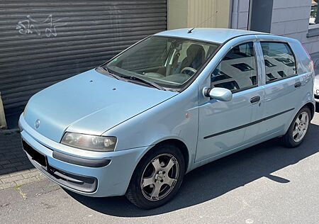 Fiat Punto 1.2 16V TÜV 2/26 , Zahnriehmen 6/22