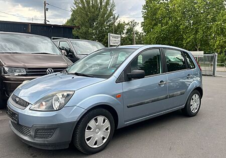 Ford Fiesta Ambiente 40TKM/KLIMA/TÜV & SERVICE NEU/