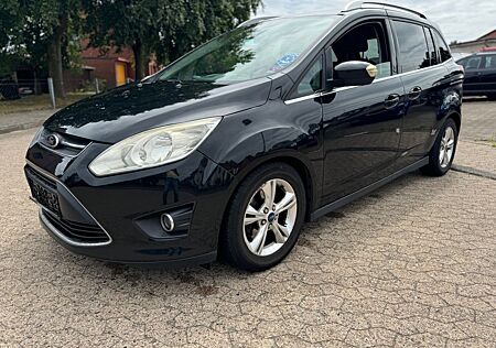 Ford Grand C-Max Champions Edition 7 Sitze