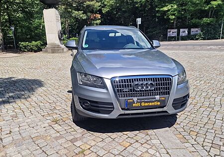 Audi Q5 2.0 TFSI quattro-Allrad-Automatik-1Hand